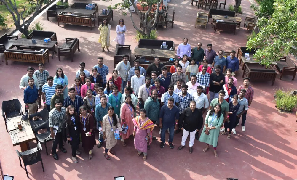 HCL Coporate Dining Photos 3